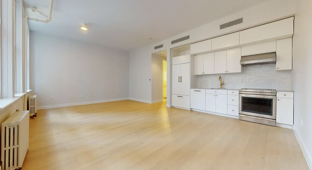 448 Broome Street - Photo 6