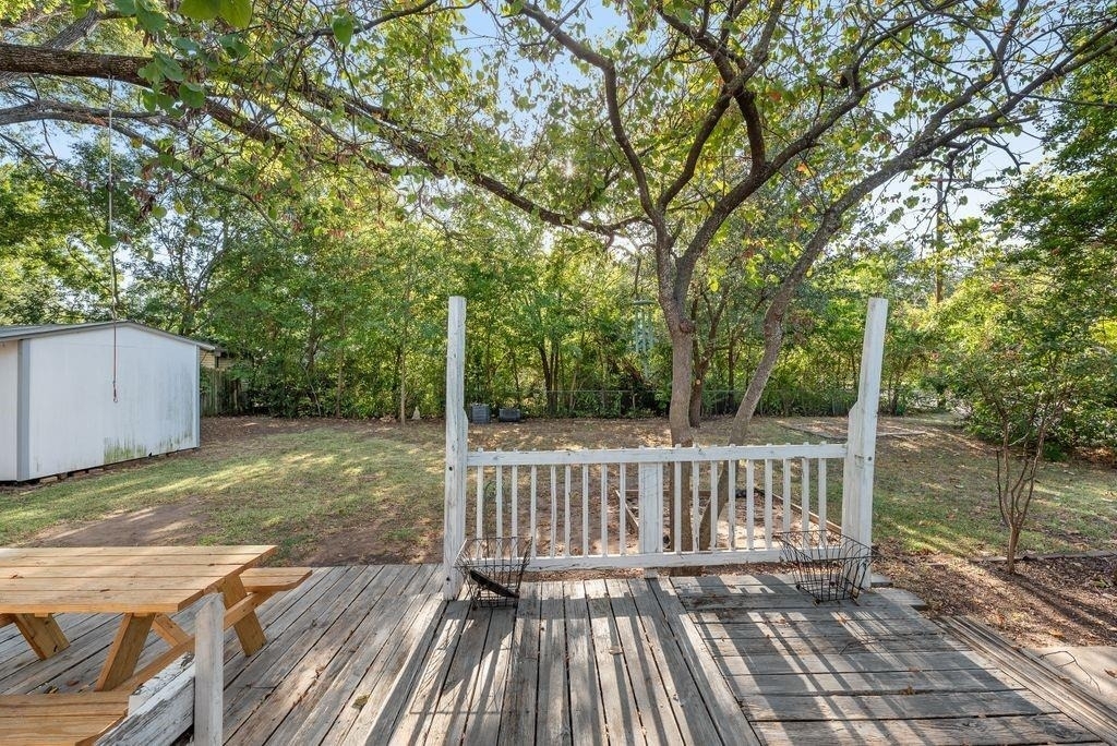 2217 Glenwood - Photo 27