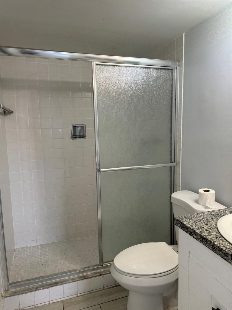 1100 Nw 87th Avenue - Photo 11