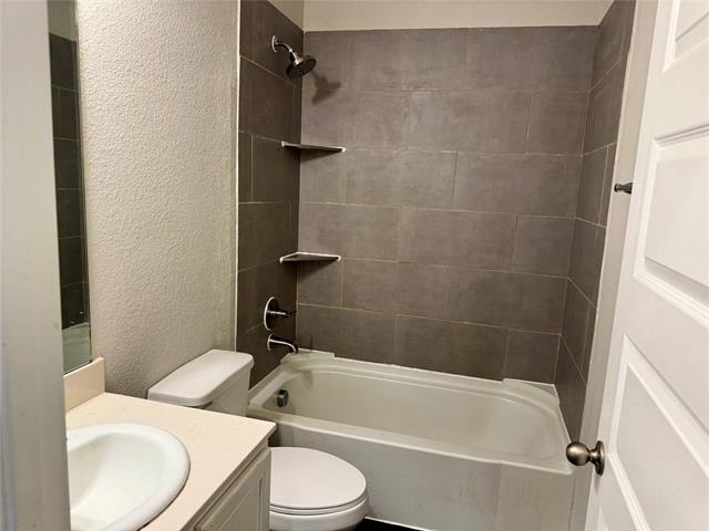 3936 Bellingham Lane - Photo 18