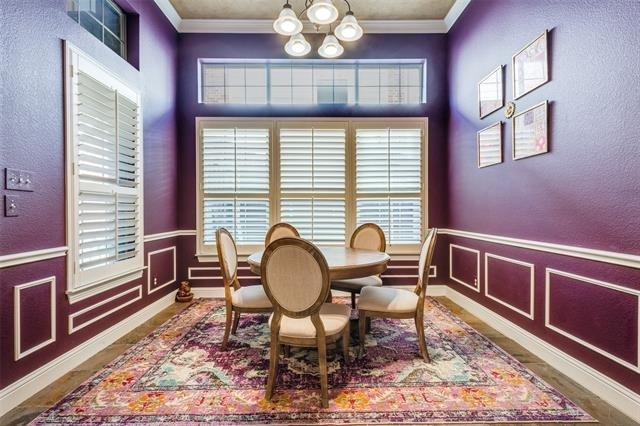 4654 Phillip Drive - Photo 3