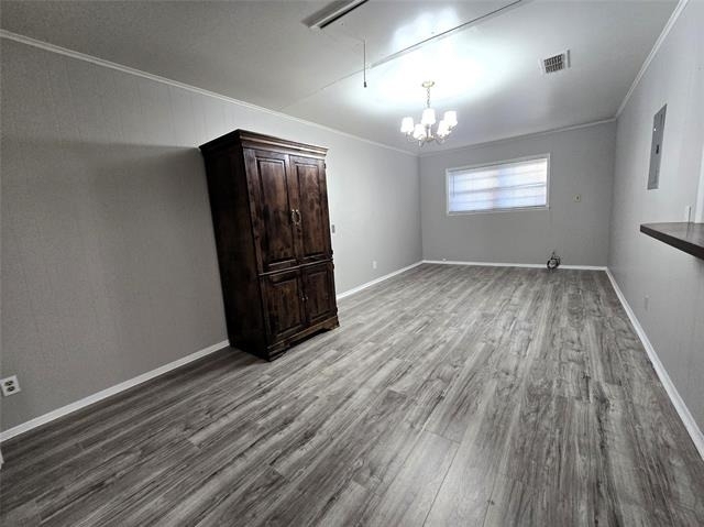 604 E 4th Street - Photo 8
