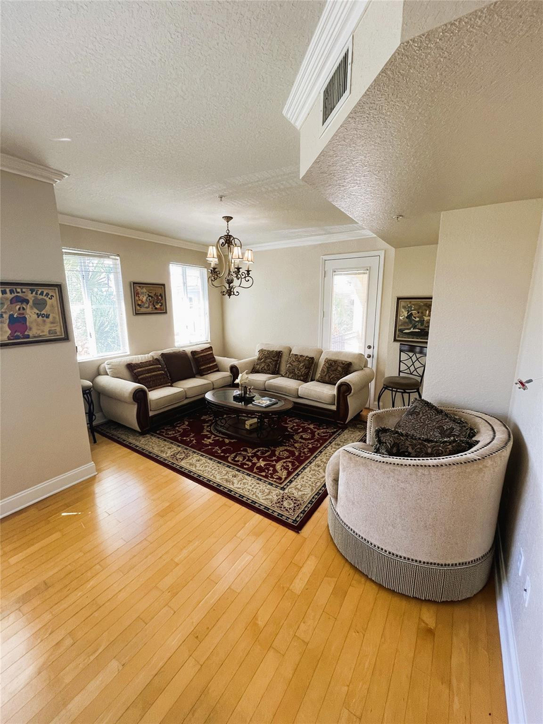 11013 Legacy Lane - Photo 9