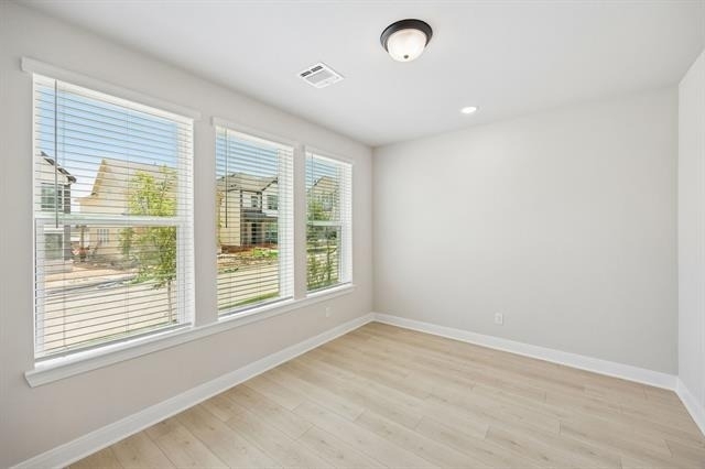 4816 Maxwell Drive - Photo 2