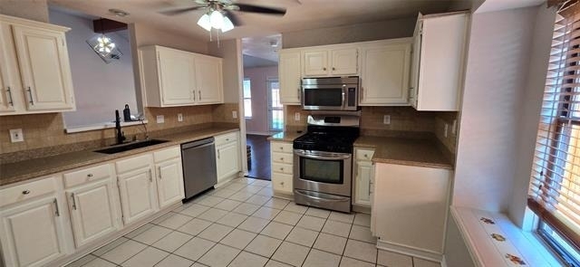 2108 Bershire Drive - Photo 8