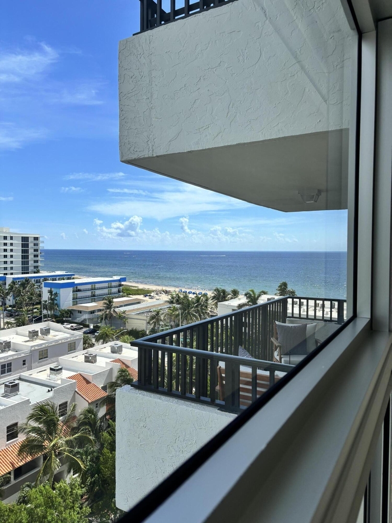 531 N Ocean Boulevard - Photo 2