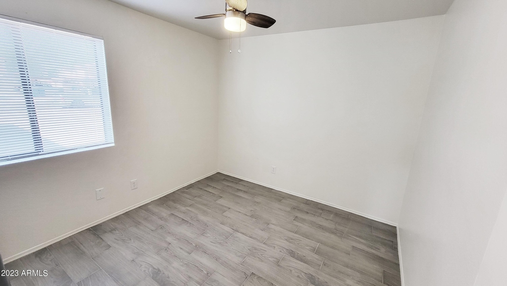 6147 E Greenway Street - Photo 22