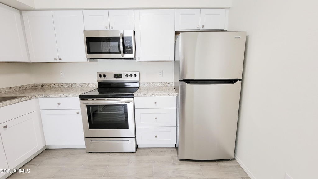 6147 E Greenway Street - Photo 13