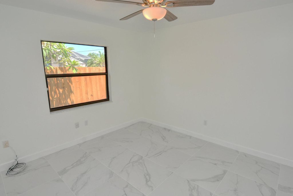 943 Se Browning Avenue - Photo 23