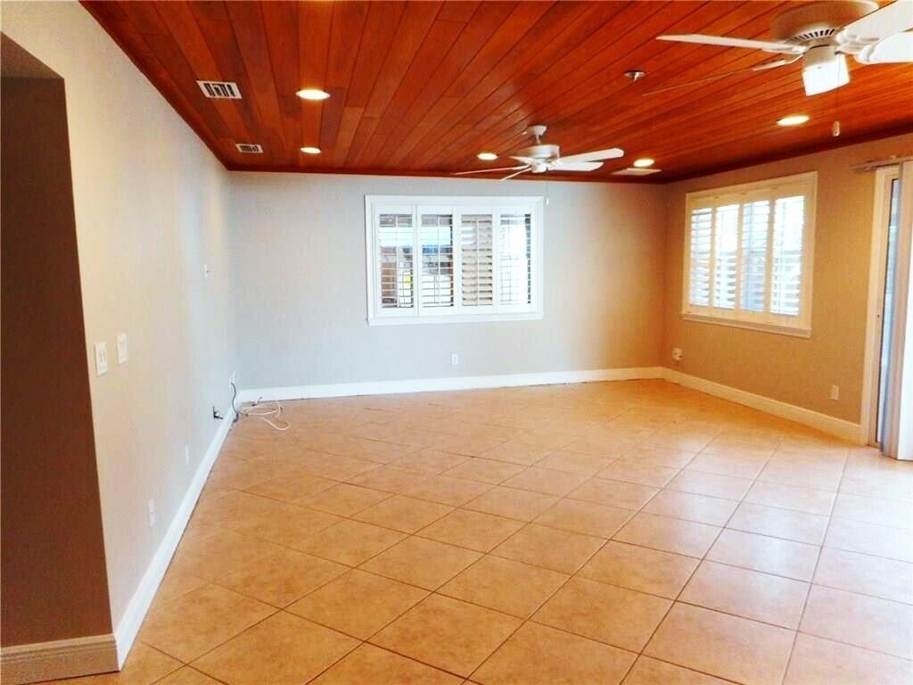 1903 Robalo Drive - Photo 5