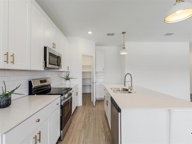 5028 Waterway Drive - Photo 6
