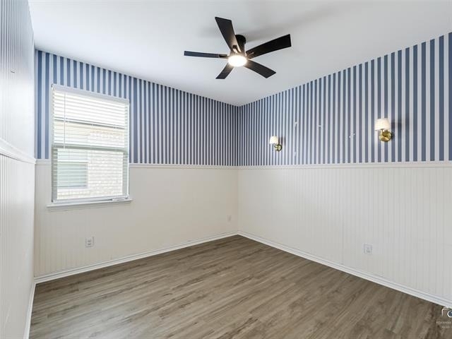 5028 Waterway Drive - Photo 15