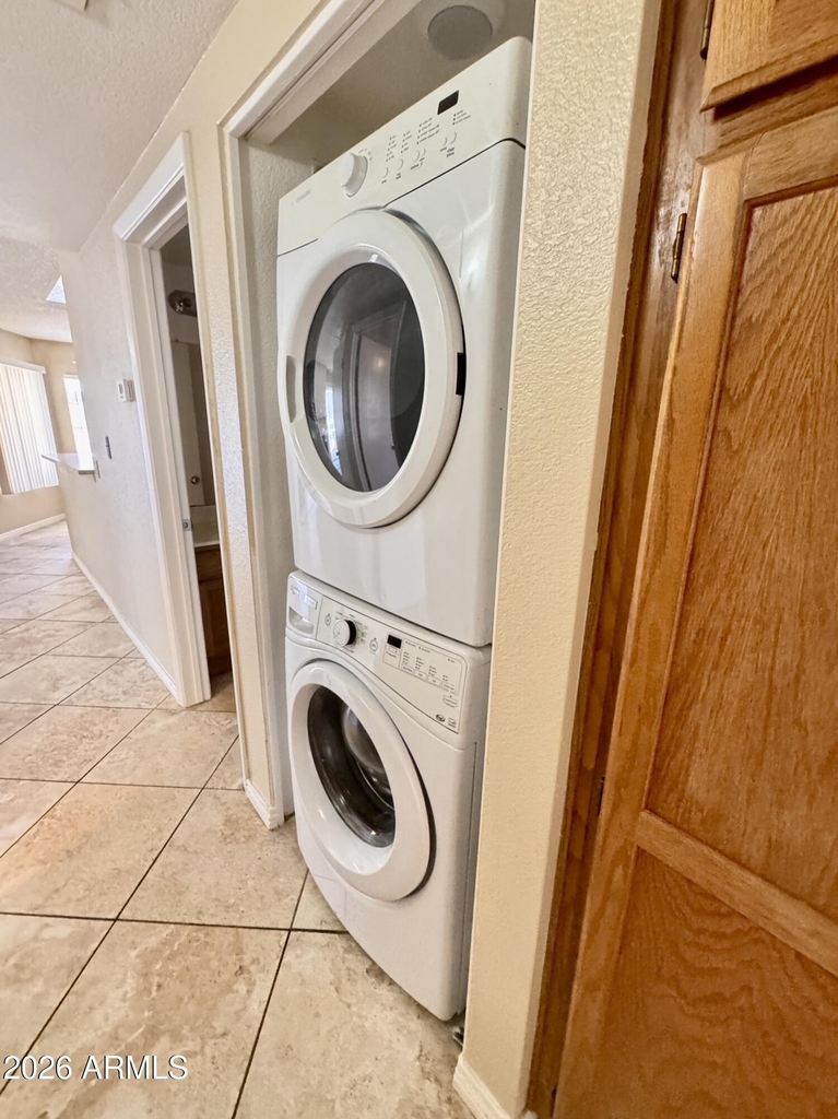 2910 W Marconi Avenue - Photo 8