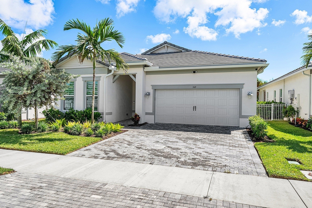 349 Geillis Path - Photo 2