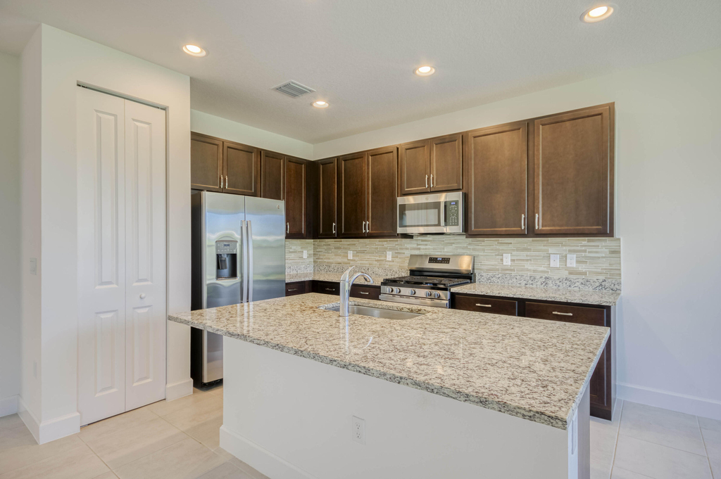 12555 Sw Manatee Marsh Terrace - Photo 7