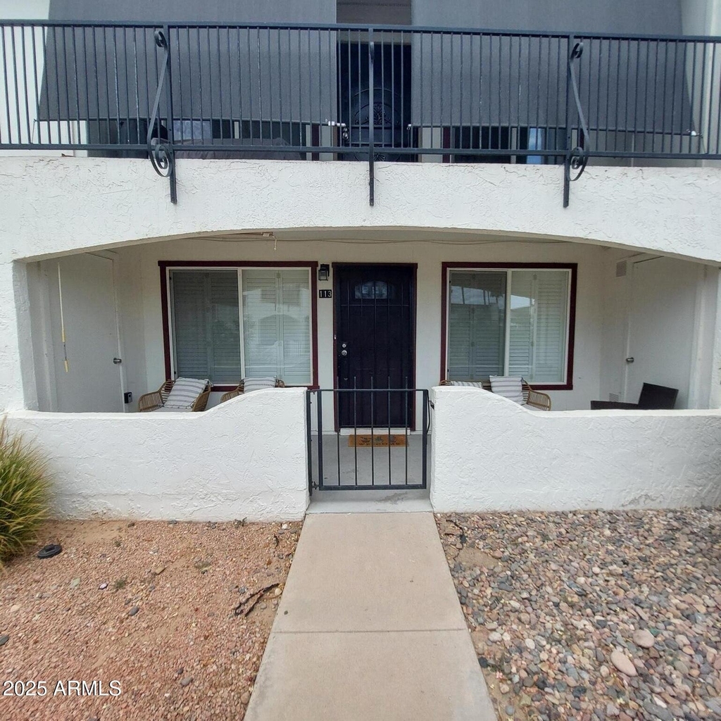 240 S Old Litchfield Road - Photo 4