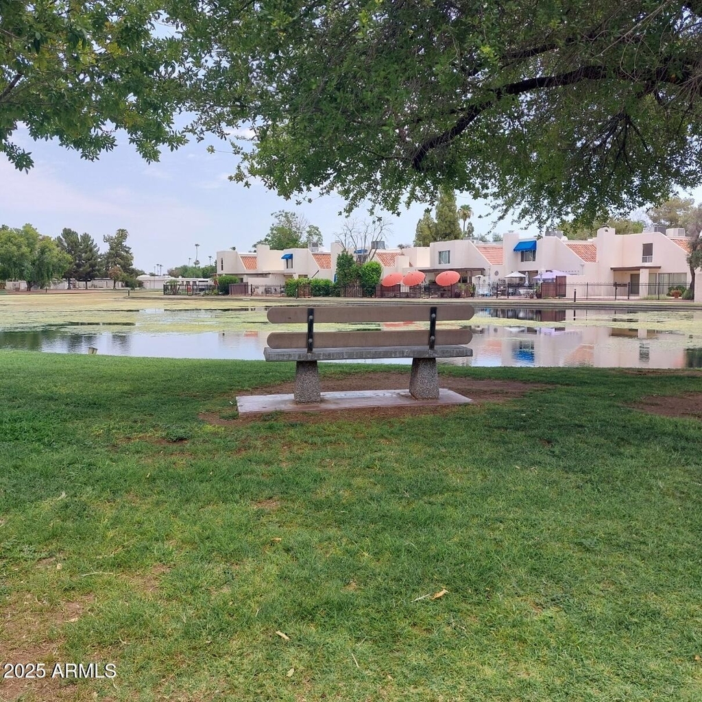 240 S Old Litchfield Road - Photo 34