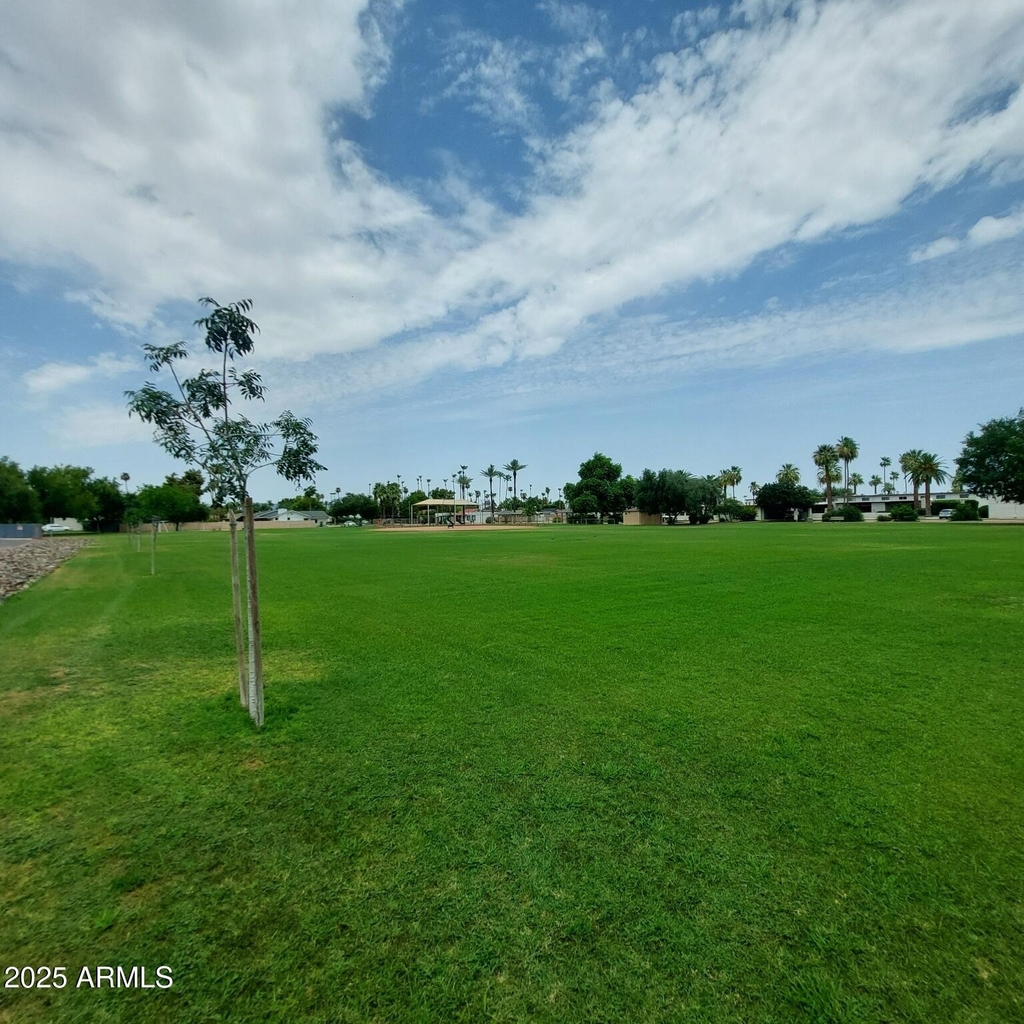 240 S Old Litchfield Road - Photo 31