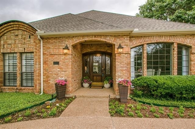 1325 Shamrock Lane - Photo 3