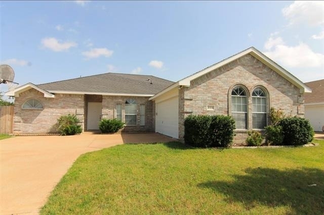 3115 Creek Hollow Drive - Photo 0