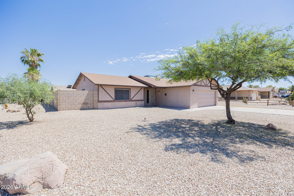 9358 W Sanna Street - Photo 0