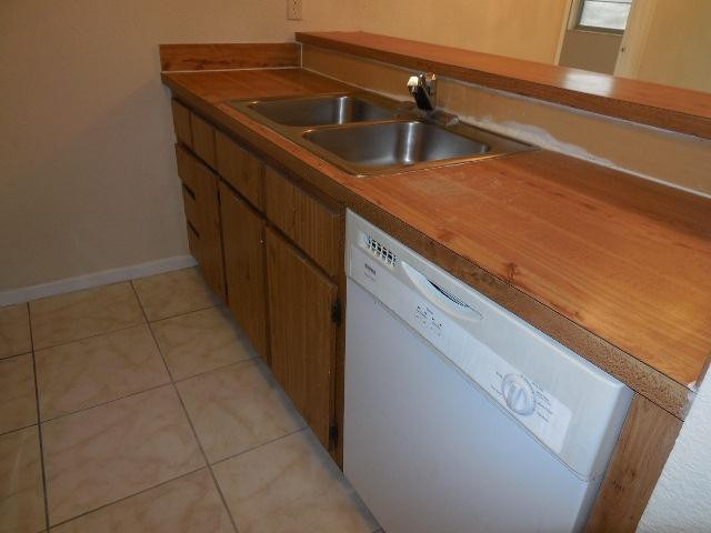 8393 Royal Palm Boulevard - Photo 5