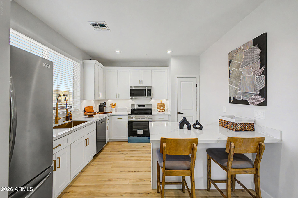 2601 E Clarendon Avenue - Photo 13
