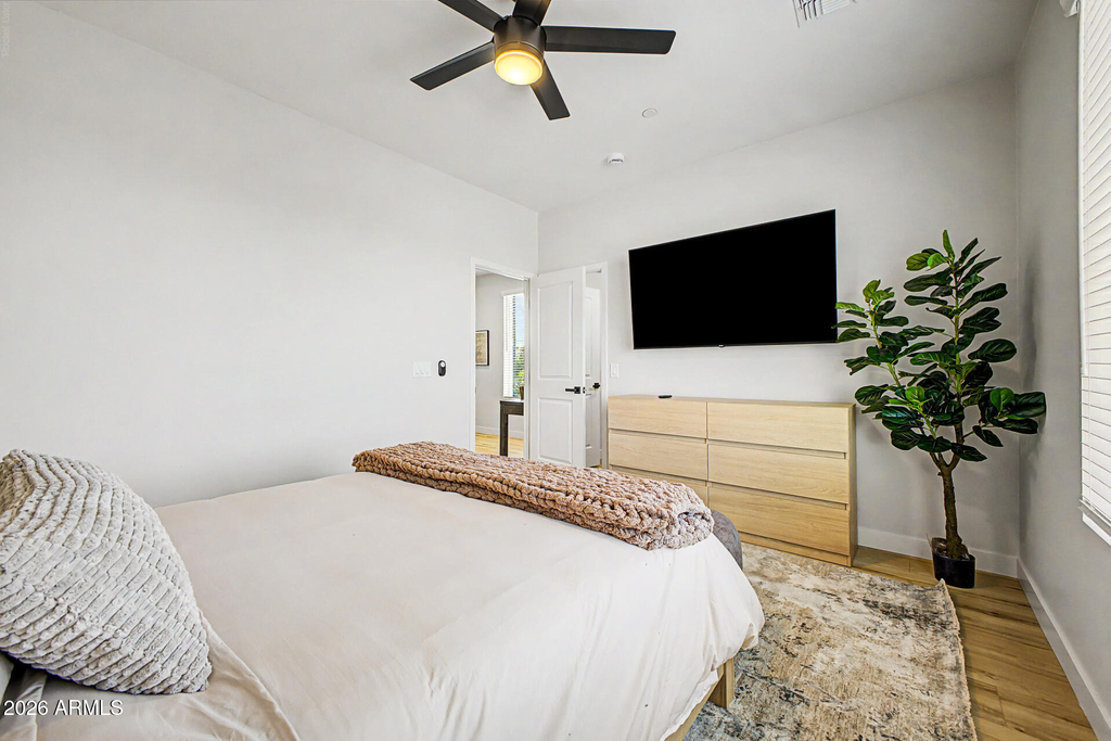 2601 E Clarendon Avenue - Photo 25