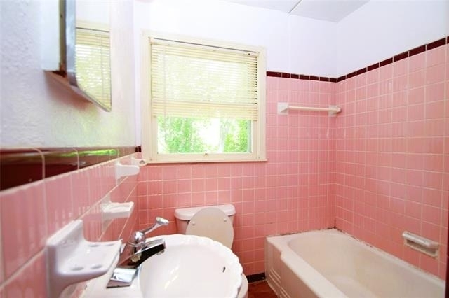 808 Emery Street - Photo 16