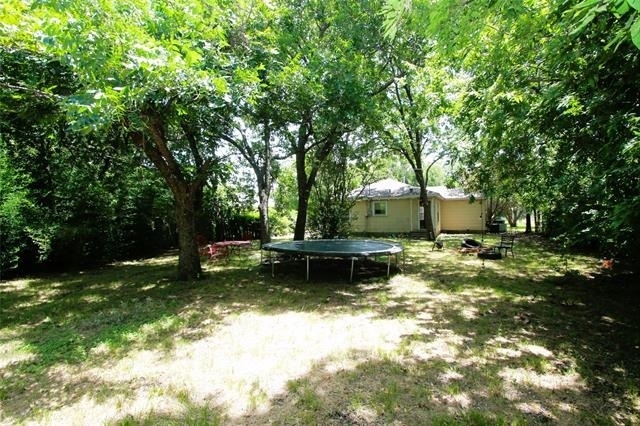 808 Emery Street - Photo 22