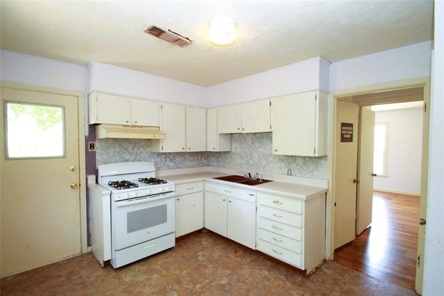 808 Emery Street - Photo 10