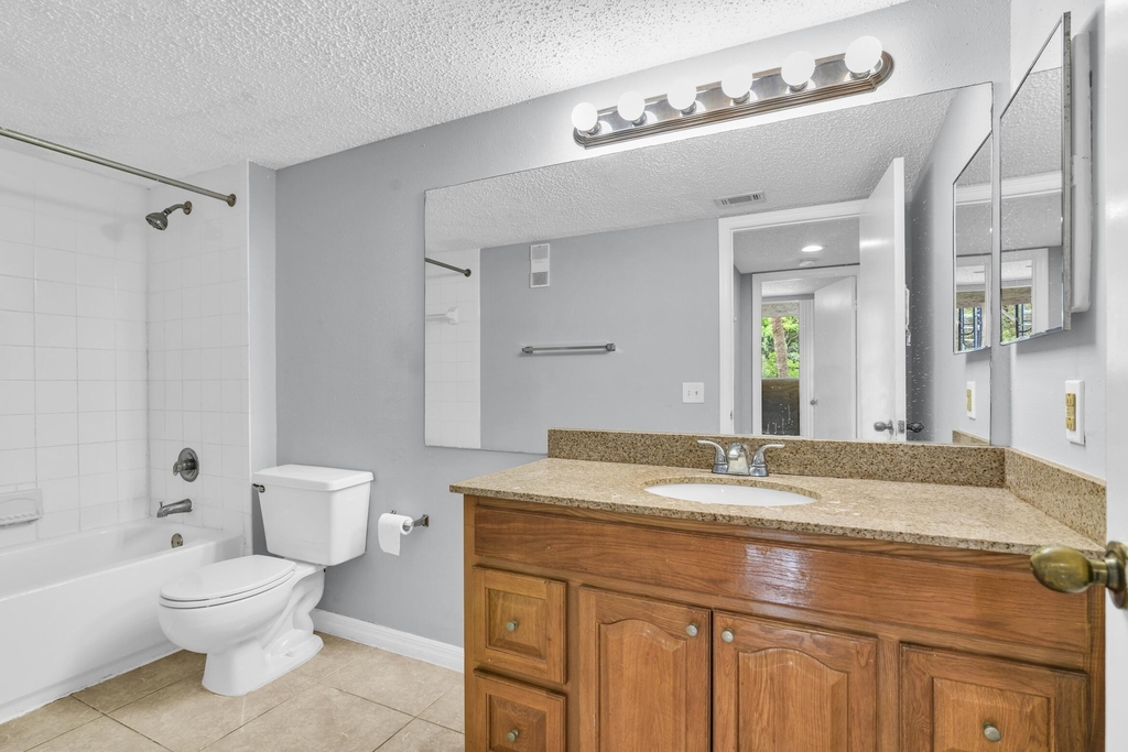 3995 W Mcnab Road - Photo 31