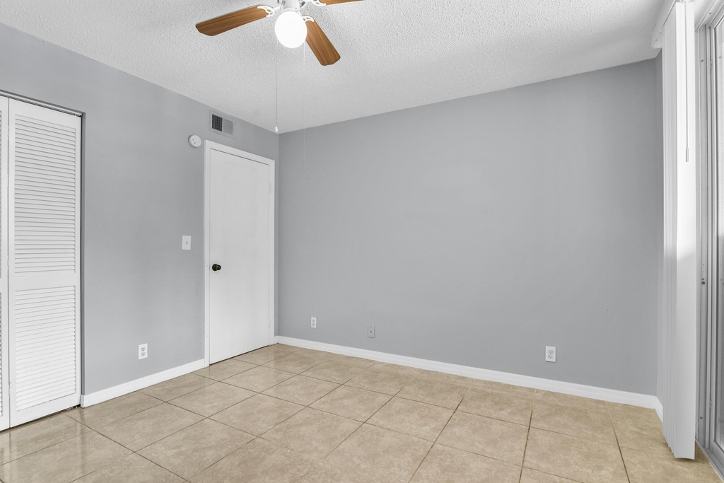 3995 W Mcnab Road - Photo 28