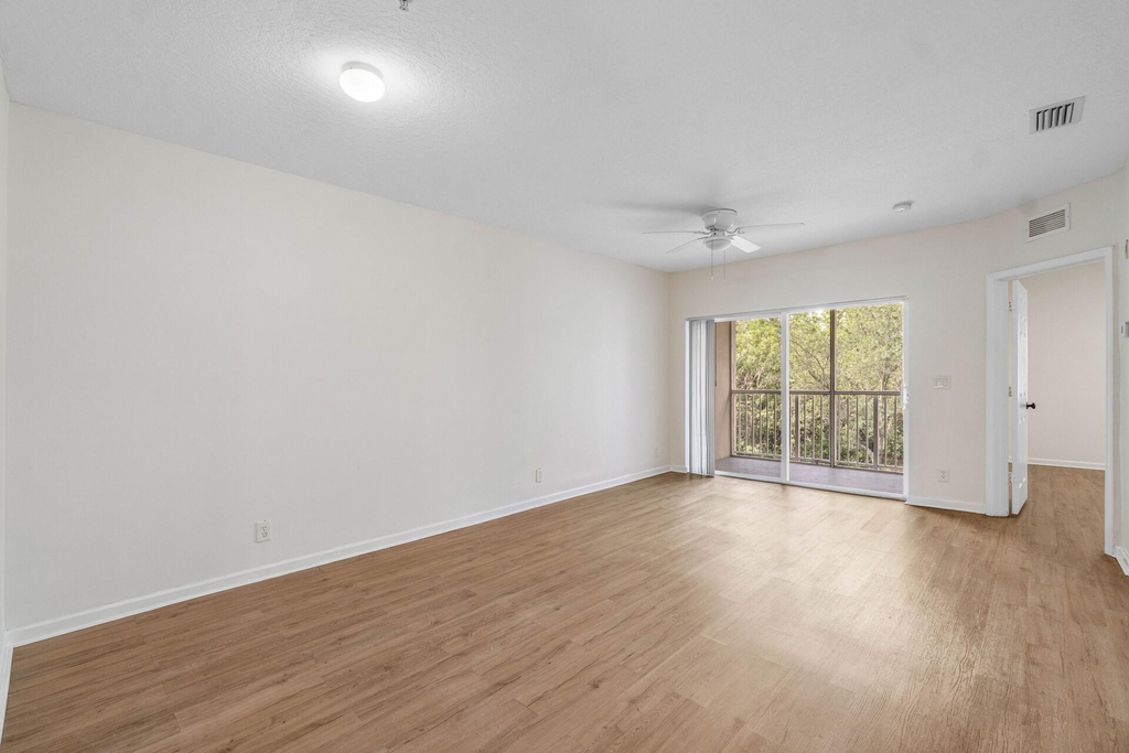 1161 Golden Lakes Boulevard - Photo 8