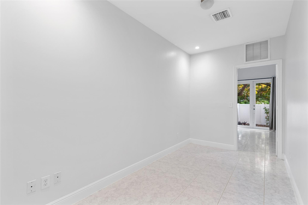 316 Sw 16th Street - Photo 17