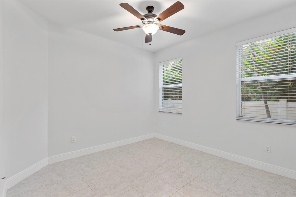 316 Sw 16th Street - Photo 18