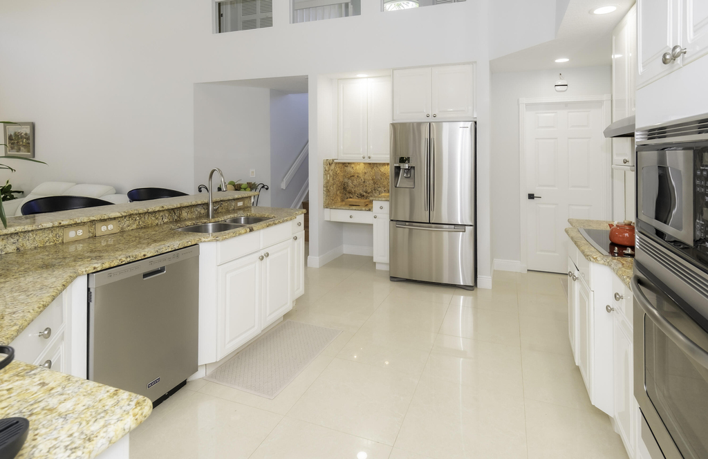 10849 Bal Harbor Drive - Photo 23