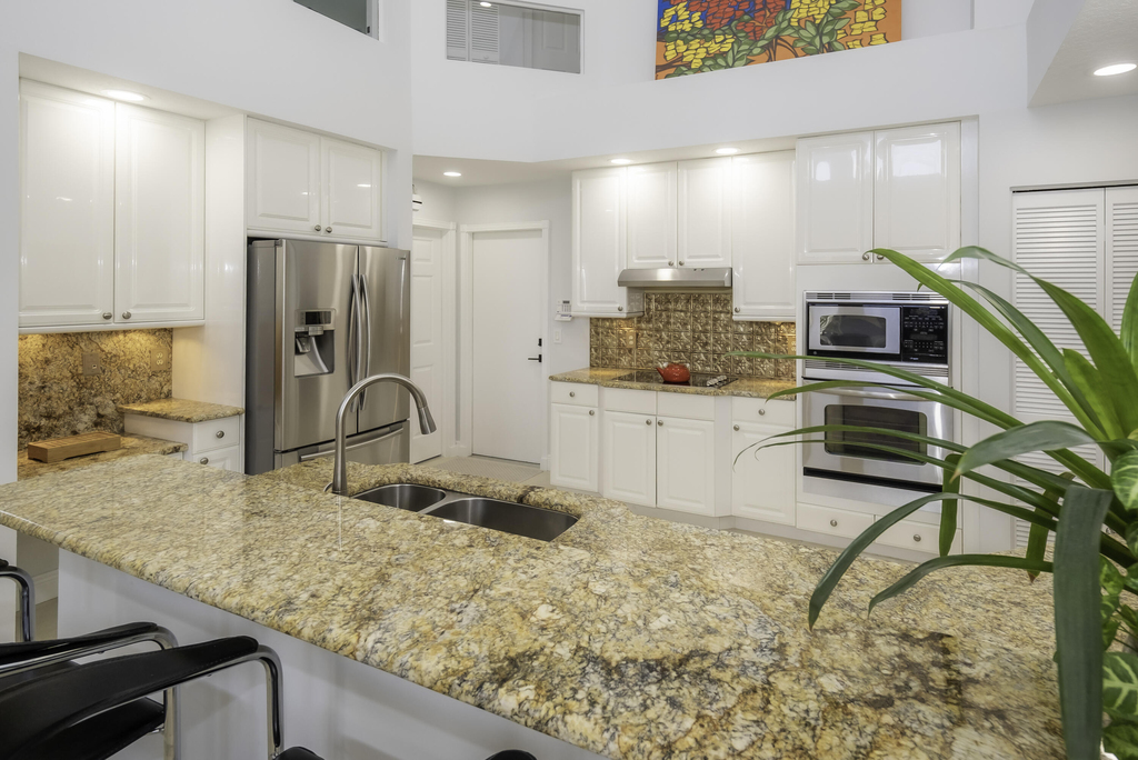 10849 Bal Harbor Drive - Photo 22