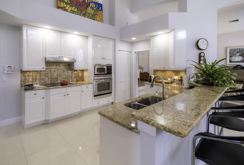 10849 Bal Harbor Drive - Photo 45