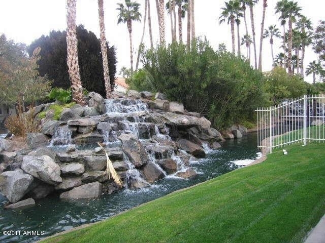 1410 W Crystal Springs Drive - Photo 4