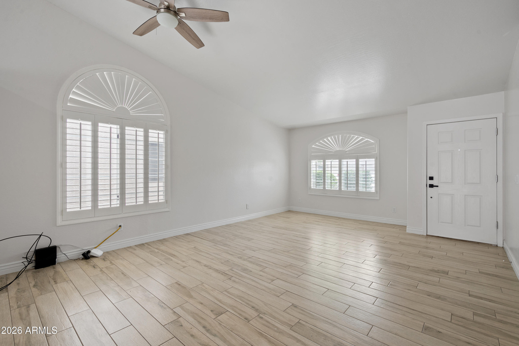 3746 E Magnus Circle - Photo 4