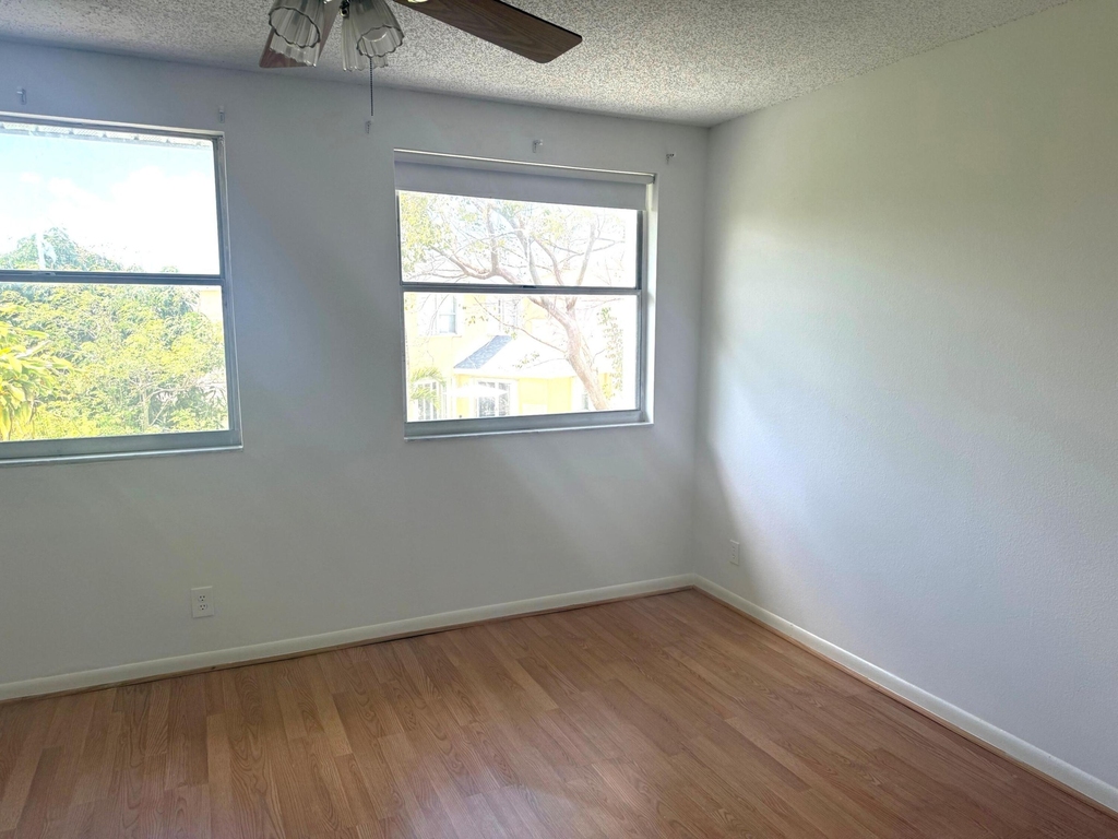 795 Crystal Lake Drive - Photo 12