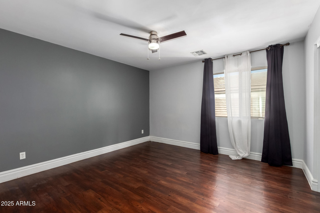 8406 W Pioneer Street - Photo 31