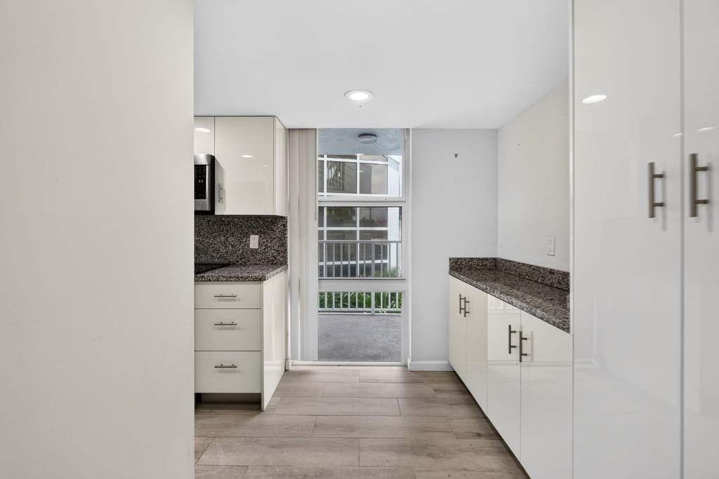 3901 S Flagler Drive - Photo 4