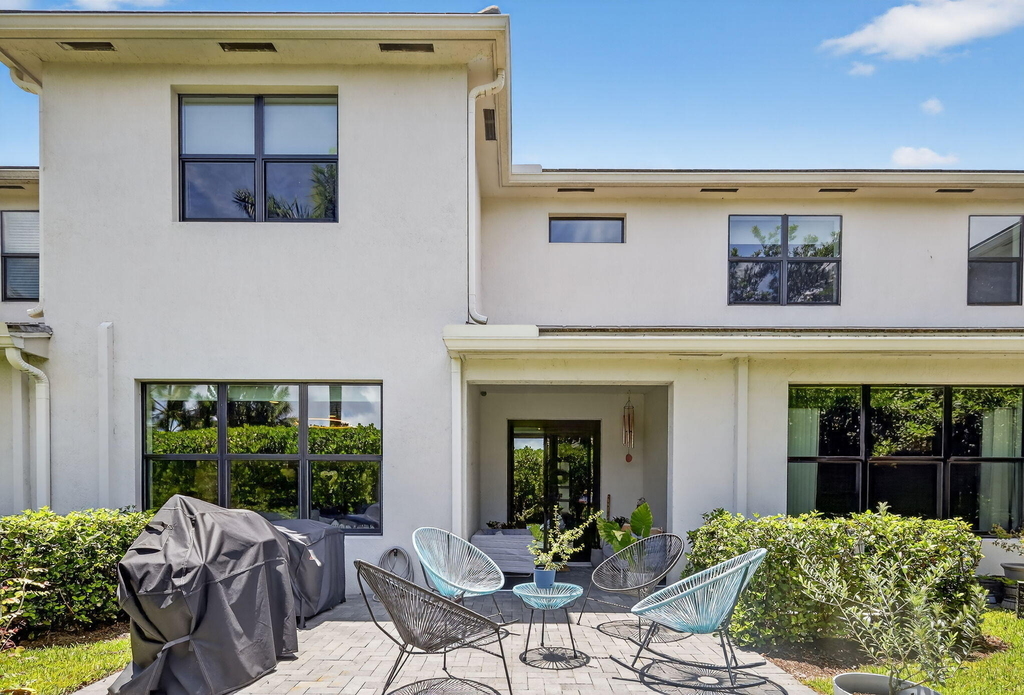 4388 Serpens Lane - Photo 11