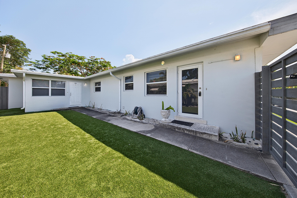 1004 Ne 18th Street - Photo 22