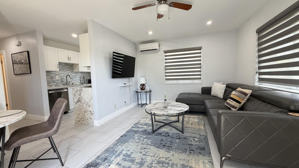 1004 Ne 18th Street - Photo 7