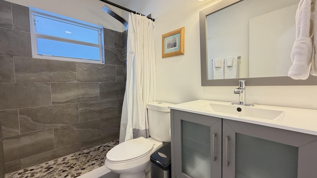1004 Ne 18th Street - Photo 20