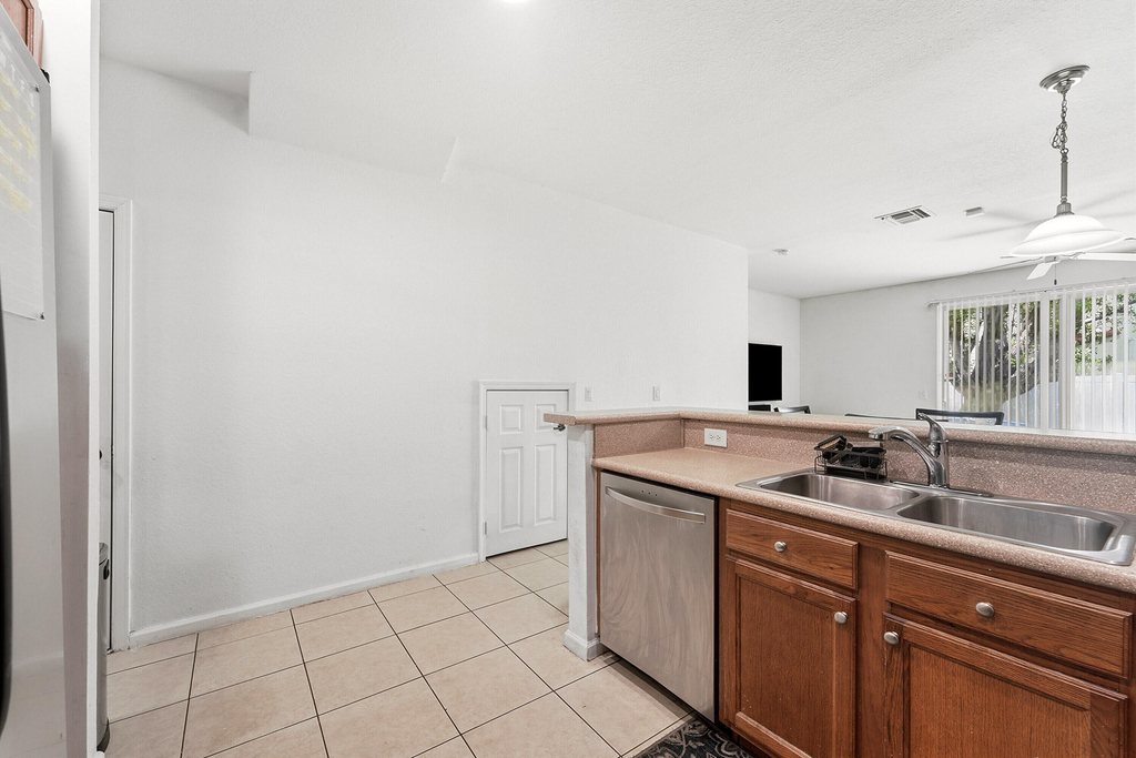 6720 Cypress Walk Terrace - Photo 9