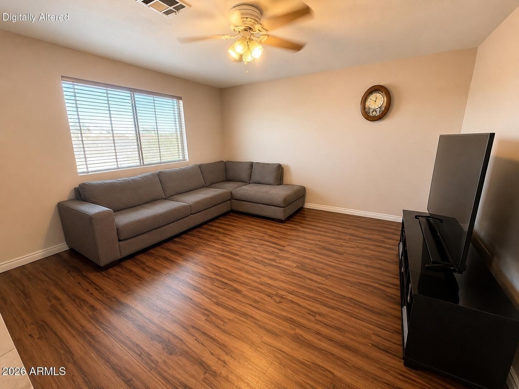 1041 S Matilda Street - Photo 5